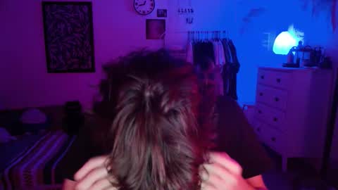 Snapshot of zipdown_ chatting on 02-16-26, 05:14 zipdown online show from 02-16-26, 05:14