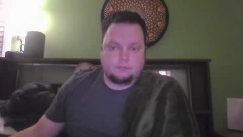 Snapshot of zissix chatting on 01-26-25, 12:58 zissix online show from 01-26-25, 12:58