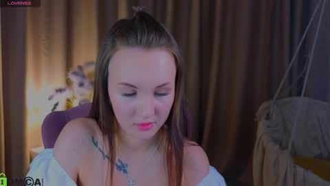 Zlata  Mon Tue Thu Fri Sun Sa GMT 3 0000pm - 0600pm  online show from 10-13-25, 04:18