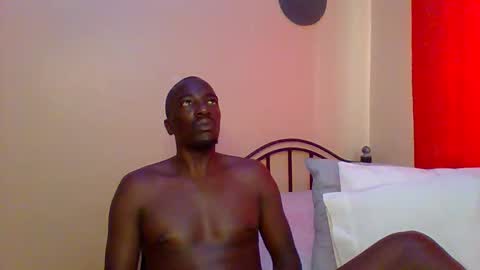 Snapshot of zlatann2012 chatting on 02-16-25, 07:59 Zlatann2012 online show from 02-16-25, 07:59