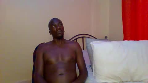 Snapshot of zlatann2012 chatting on 02-19-25, 03:16 Zlatann2012 online show from 02-19-25, 03:16