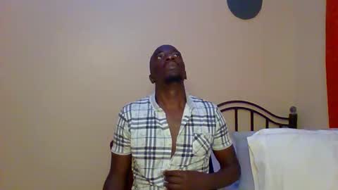 Snapshot of zlatann2012 chatting on 03-02-25, 03:59 Zlatann2012 online show from 03-02-25, 03:59