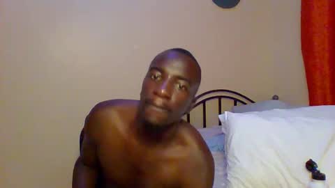 Snapshot of zlatann2012 chatting on 03-04-25, 07:01 Zlatann2012 online show from 03-04-25, 07:01