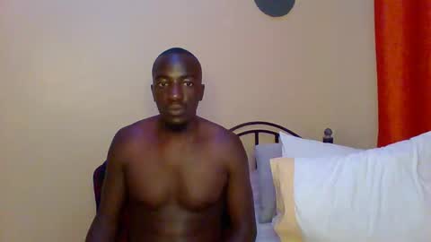 Snapshot of zlatann2012 chatting on 03-06-25, 06:26 Zlatann2012 online show from 03-06-25, 06:26