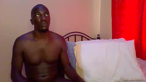 Snapshot of zlatann2012 chatting on 03-08-25, 01:14 Zlatann2012 online show from 03-08-25, 01:14