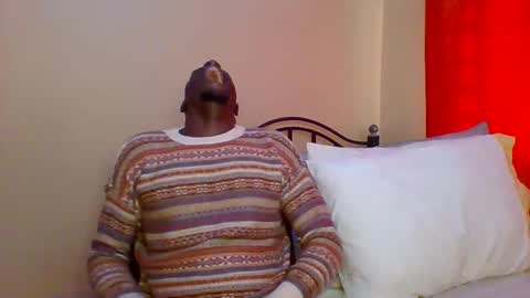 Snapshot of zlatann2012 chatting on 03-10-25, 05:54 Zlatann2012 online show from 03-10-25, 05:54