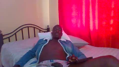 Snapshot of zlatann2012 chatting on 03-11-25, 07:48 Zlatann2012 online show from 03-11-25, 07:48