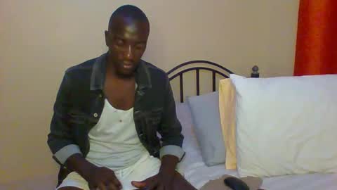 Snapshot of zlatann2012 chatting on 03-11-25, 05:13 Zlatann2012 online show from 03-11-25, 05:13