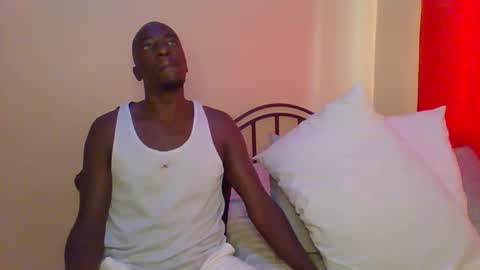 Snapshot of zlatann2012 chatting on 03-12-25, 12:04 Zlatann2012 online show from 03-12-25, 12:04