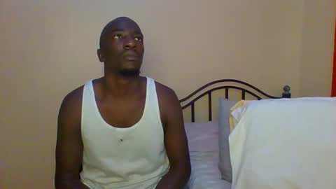 Snapshot of zlatann2012 chatting on 03-12-25, 03:29 Zlatann2012 online show from 03-12-25, 03:29