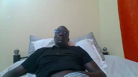 Snapshot of zlatann2012 chatting on 09-16-25, 08:43 Zlatann2012 online show from 09-16-25, 08:43