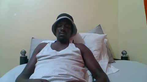 Snapshot of zlatann2012 chatting on 09-19-25, 08:09 Zlatann2012 online show from 09-19-25, 08:09