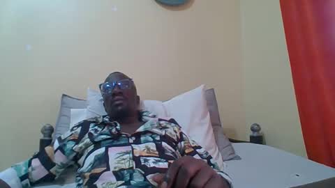 Snapshot of zlatann2012 chatting on 09-27-25, 09:25 Zlatann2012 online show from 09-27-25, 09:25