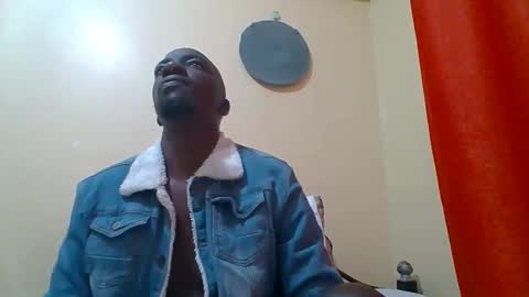 Snapshot of zlatann2012 chatting on 10-05-25, 02:54 Zlatann2012 online show from 10-05-25, 02:54