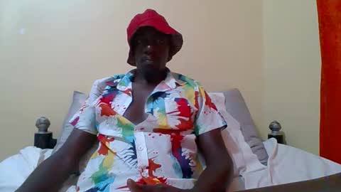 Snapshot of zlatann2012 chatting on 10-13-25, 12:38 Zlatann2012 online show from 10-13-25, 12:38