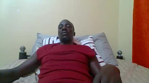 Snapshot of zlatann2012 chatting on 10-29-25, 04:09 Zlatann2012 online show from 10-29-25, 04:09