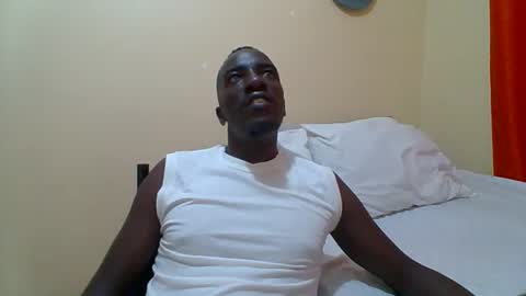 Snapshot of zlatann2012 chatting on 11-10-25, 07:24 Zlatann2012 online show from 11-10-25, 07:24