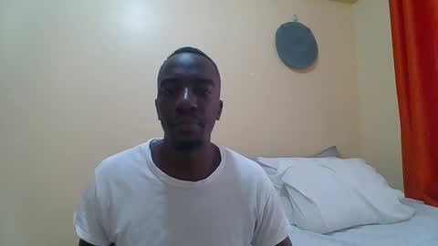 Snapshot of zlatann2012 chatting on 11-13-25, 10:47 Zlatann2012 online show from 11-13-25, 10:47