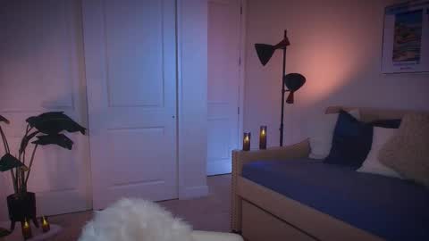 Zara  Join next live  at 5PM EST  online show from 10-06-25, 10:18