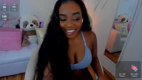 Zobe Love online show from 01-24-25, 05:42