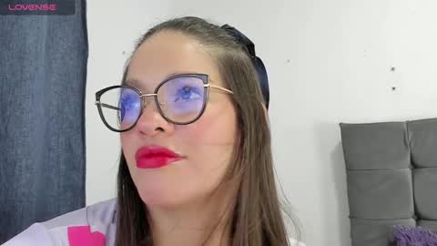 ZOE online show from 02-13-25, 05:37