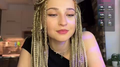 Zoe online show from 03-11-25, 02:51