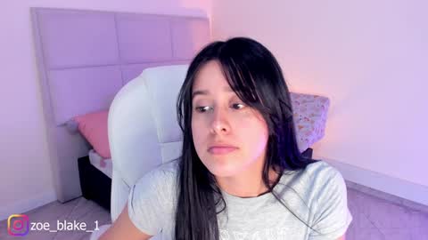 Zoe online show from 12-30-24, 07:42