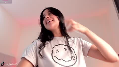 Zoe online show from 02-02-25, 09:02