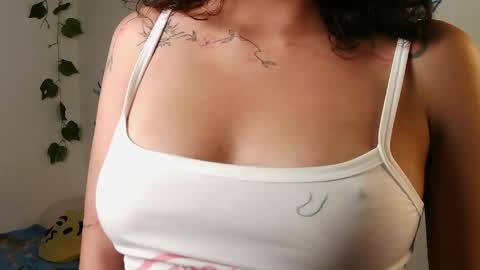 zoe_ch_ online show from 04-28-26, 10:48