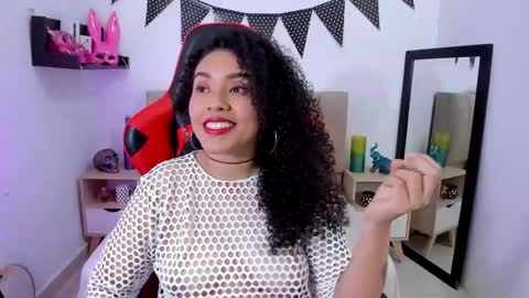 Zoe Gruber online show from 12-15-24, 08:47