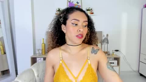 Zoe Gruber online show from 04-26-26, 12:52