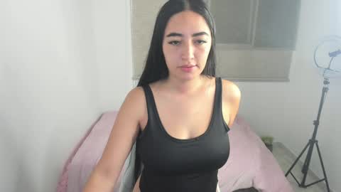 Snapshot of zoe_jones7 chatting on 01-25-25, 02:47 zoe_jones7 online show from 01-25-25, 02:47