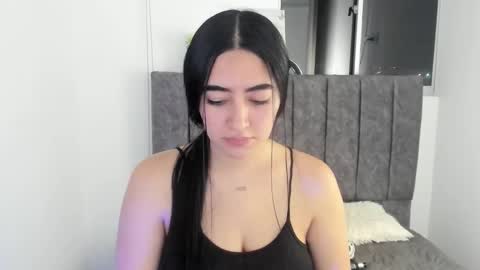 Snapshot of zoe_jones7 chatting on 09-24-25, 03:21 zoe_jones7 online show from 09-24-25, 03:21