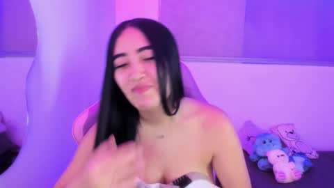 zoe_jones7 online show from 02-15-26, 03:25