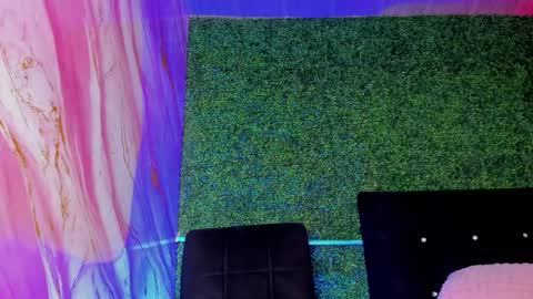 Zoe online show from 03-31-26, 01:55