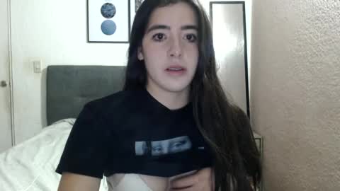 Zoe online show from 02-06-25, 04:10