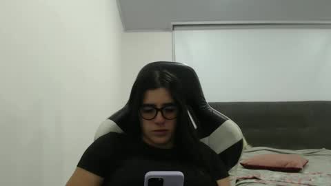 Zoe online show from 03-03-26, 04:40