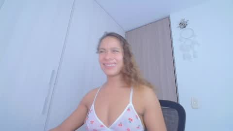 zoe online show from 04-06-26, 11:49