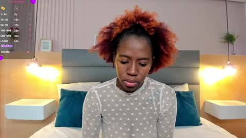 Zoe Novakk  online show from 10-10-25, 03:11