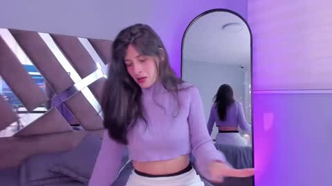 Zoe Olsen online show from 02-18-25, 01:00