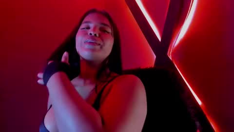 Snapshot of zoe_roux210949 chatting on 10-31-25, 03:29 Zoe online show from 10-31-25, 03:29