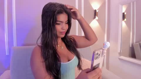 Snapshot of zoe_roux210949 chatting on 11-05-25, 02:55 Zoe online show from 11-05-25, 02:55