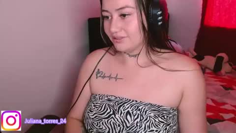 Snapshot of zoe_sexy69 chatting on 12-02-24, 06:43 ZOE online show from 12-02-24, 06:43