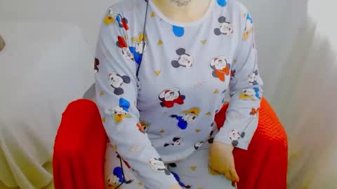 Snapshot of zoe_sexy69 chatting on 09-18-25, 05:04 ZOE online show from 09-18-25, 05:04