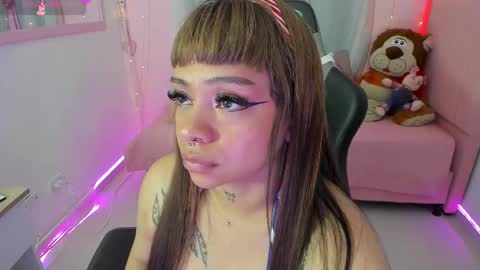 zoe_sullivan_ online show from 09-24-25, 10:18