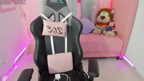 zoe_sullivan_ online show from 09-27-25, 10:20