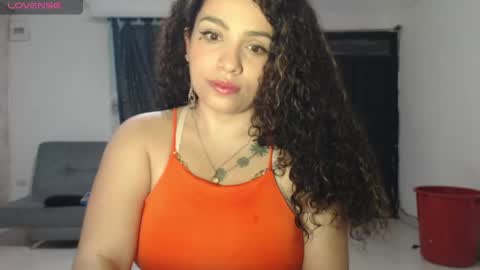Snapshot of zoe_tai chatting on 05-01-26, 06:51 zoe tai online show from 05-01-26, 06:51