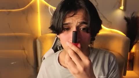 Zoe online show from 12-01-25, 08:03