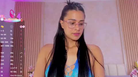 Snapshot of zoebarlowe chatting on 10-07-25, 07:11 zoebarlowe online show from 10-07-25, 07:11