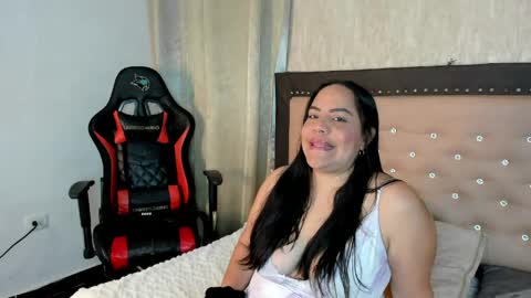 Snapshot of zoedeleon chatting on 05-11-26, 07:22 zoedeleon online show from 05-11-26, 07:22